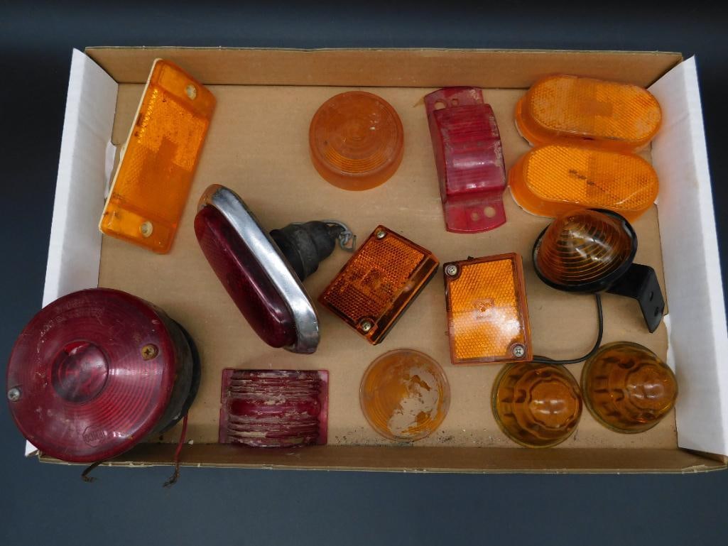 MIXED LIGHTS VINTAGE AUTOMOBILIA ANTIQUE (1 of 2)