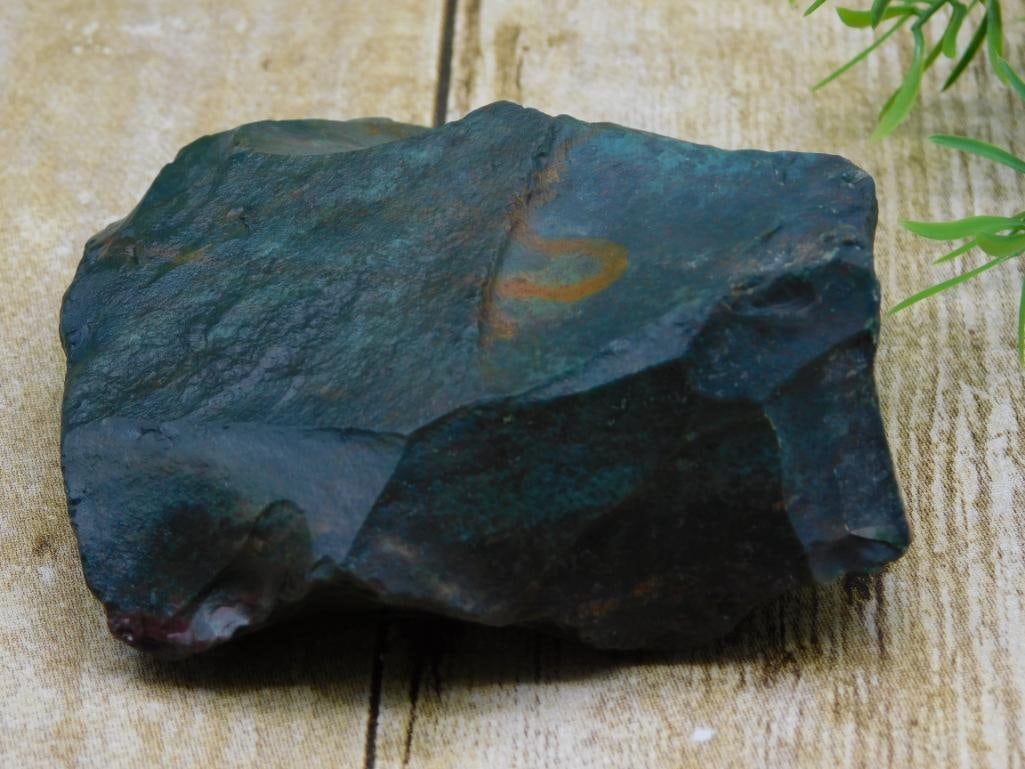 BLOODSTONE ROCK STONE LAPIDARY SPECIMEN: BLOODSTONE ROCK STONE LAPIDARY SPECIMEN — Part of our Discover Hidden Harbor, Crystals and Gems auction at HATMAN'S Auctions! Please see photos for measurements and condition. YES, we have in-house