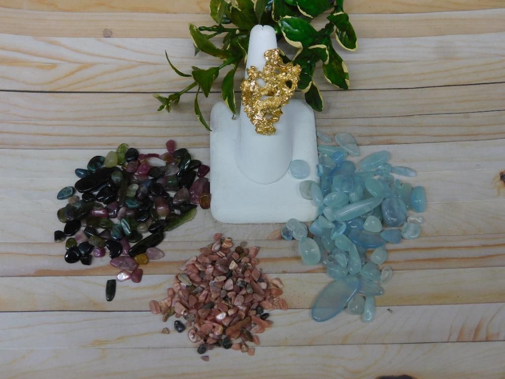 MIXED LOT ROCK STONE LAPIDARY SPECIMEN: MIXED LOT ROCK STONE LAPIDARY SPECIMEN — Part of our Discover Hidden Harbor, Crystals and Gems auction at HATMAN'S Auctions! Please see photos for measurements and condition. YES, we have in-house