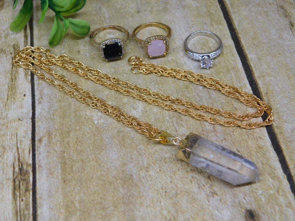 MIXED JEWELRY LOT ROCK STONE LAPIDARY SPECIMEN: MIXED JEWELRY LOT ROCK STONE LAPIDARY SPECIMEN — Part of our Discover Hidden Harbor, Crystals and Gems auction at HATMAN'S Auctions! Please see photos for measurements and condition. YES, we have