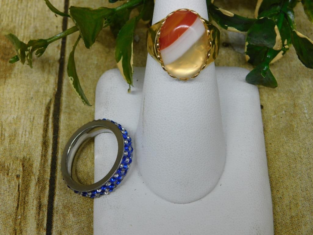 STONE RINGS ROCK STONE LAPIDARY SPECIMEN: STONE RINGS ROCK STONE LAPIDARY SPECIMEN — Part of our Discover Hidden Harbor, Crystals and Gems auction at HATMAN'S Auctions! Please see photos for measurements and condition. YES, we have