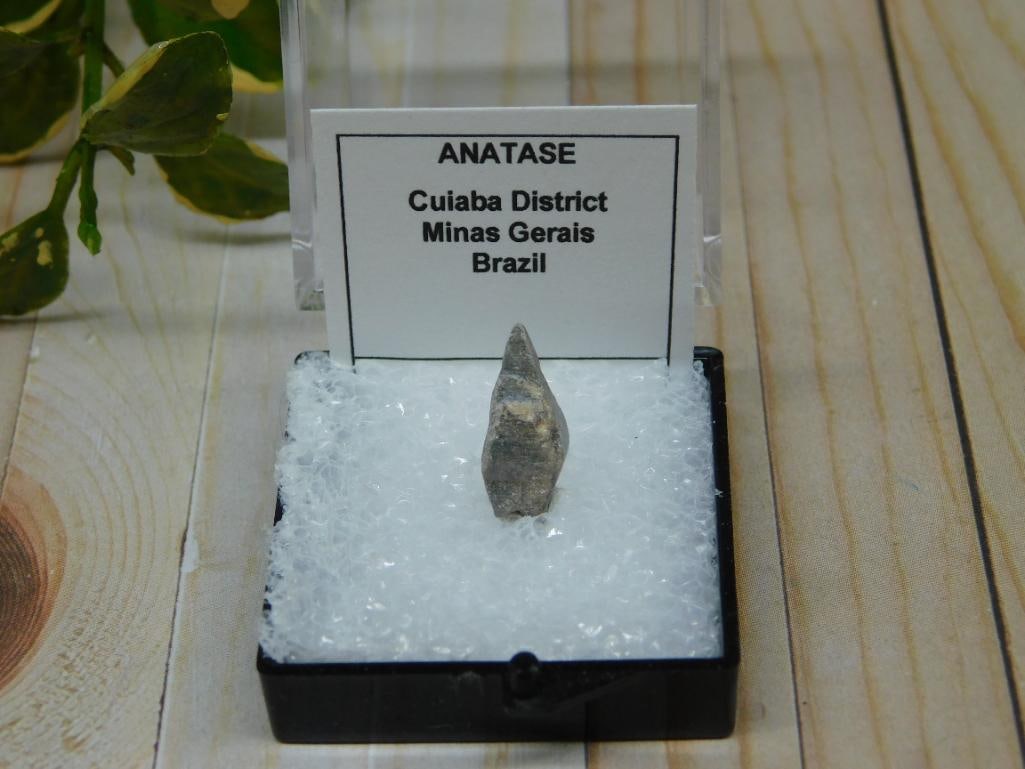 ANATASE ROCK STONE LAPIDARY SPECIMEN: ANATASE ROCK STONE LAPIDARY SPECIMEN — Part of our Discover Hidden Harbor, Crystals and Gems auction at HATMAN'S Auctions! Please see photos for measurements and condition. YES, we have in-house