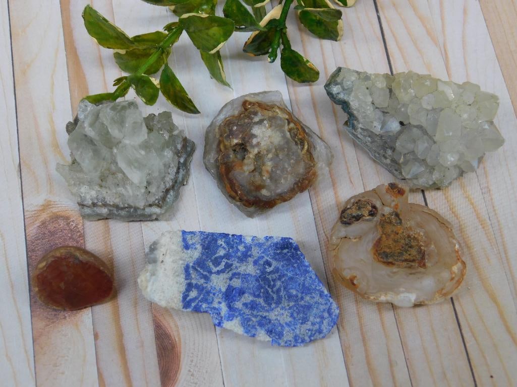 MIXED LOT ROCK STONE LAPIDARY SPECIMEN: MIXED LOT ROCK STONE LAPIDARY SPECIMEN — Part of our Discover Hidden Harbor, Crystals and Gems auction at HATMAN'S Auctions! Please see photos for measurements and condition. YES, we have in-house