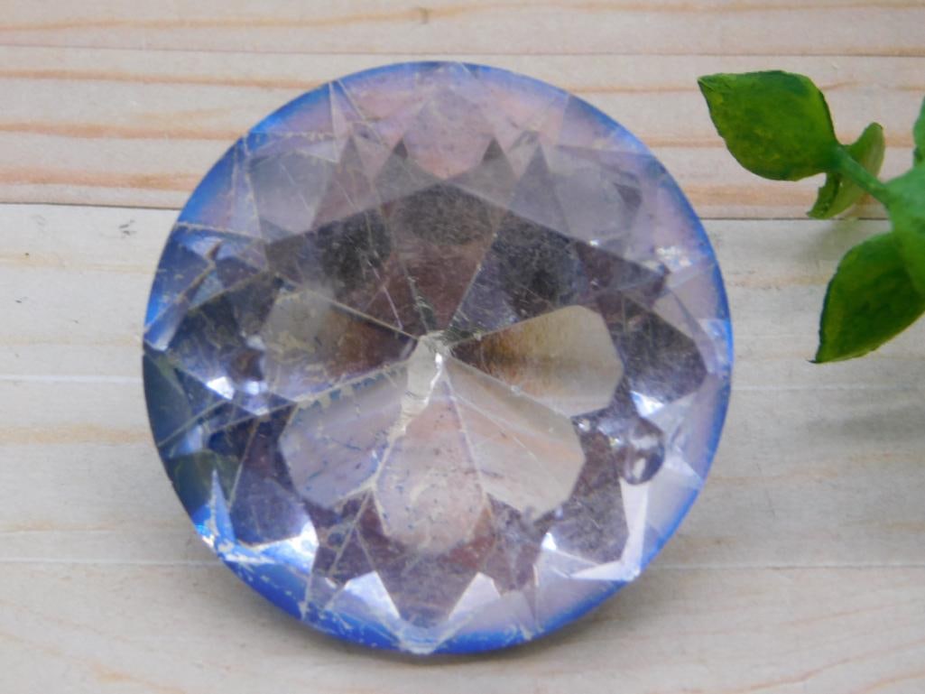 DISPLAY DIAMOND ROCK STONE LAPIDARY SPECIMEN: DISPLAY DIAMOND ROCK STONE LAPIDARY SPECIMEN — Part of our Discover Hidden Harbor, Crystals and Gems auction at HATMAN'S Auctions! Please see photos for measurements and condition. YES, we have