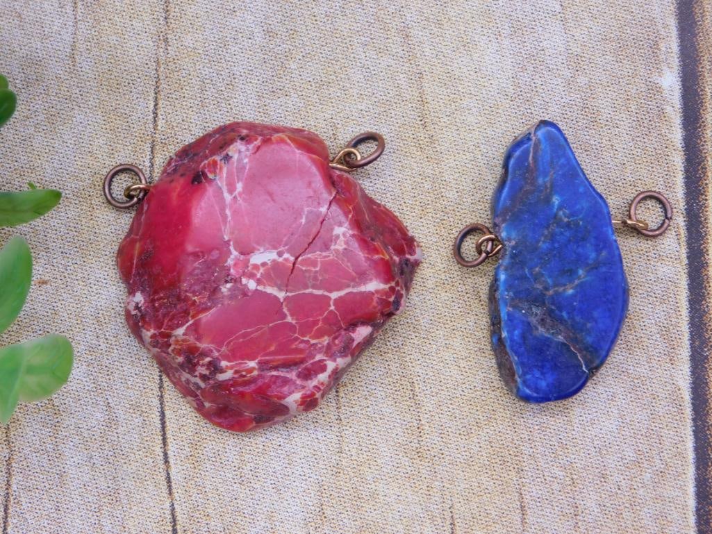 IMPRESSION JASPER PENDANTS ROCK STONE LAPIDARY SPECIMEN: IMPRESSION JASPER PENDANTS ROCK STONE LAPIDARY SPECIMEN — Part of our Discover Hidden Harbor, Crystals and Gems auction at HATMAN'S Auctions! Please see photos for measurements and condition. YES, w