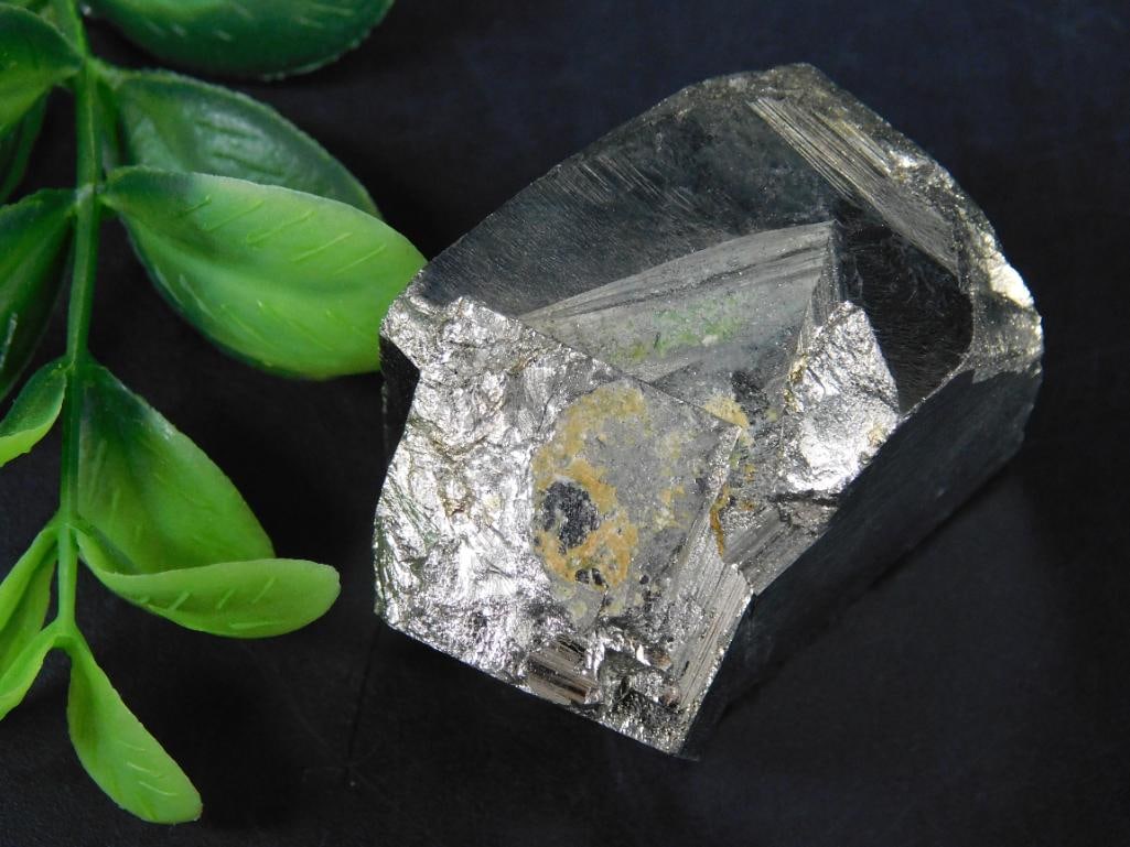 NATURAL FORMATION SPANISH PYRITE CUBE ROCK STONE LAPIDARY SPECIMEN: NATURAL FORMATION SPANISH PYRITE CUBE ROCK STONE LAPIDARY SPECIMEN — Part of our Discover Hidden Harbor, Crystals and Gems auction at HATMAN'S Auctions! Please see photos for measurements and condit