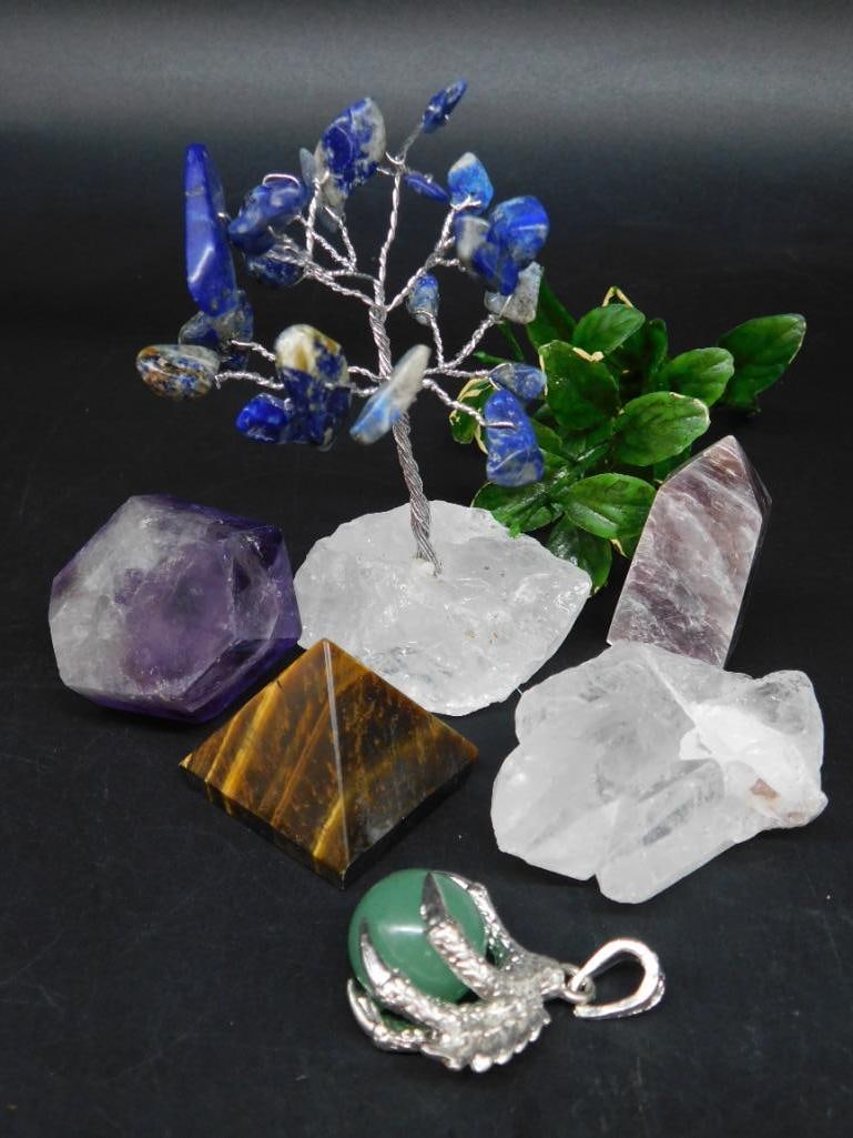 MIXED LOT ROCK STONE LAPIDARY SPECIMEN: MIXED LOT ROCK STONE LAPIDARY SPECIMEN — Part of our Discover Hidden Harbor, Crystals and Gems auction at HATMAN'S Auctions! Please see photos for measurements and condition. YES, we have in-house s