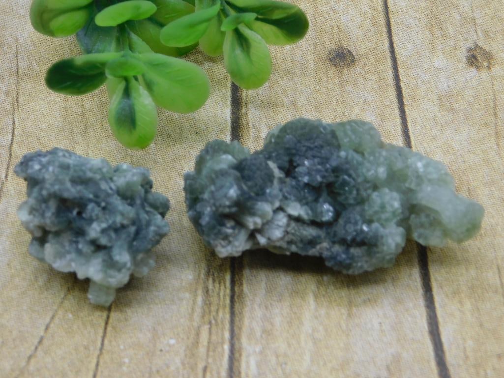 PREHNITE ROCK STONE LAPIDARY SPECIMEN: PREHNITE ROCK STONE LAPIDARY SPECIMEN - Part of our Discover Golden Attic, Crystals and Gems auction at HATMAN'S Auctions! Please see photos for measurements and condition. YES, we have in-house