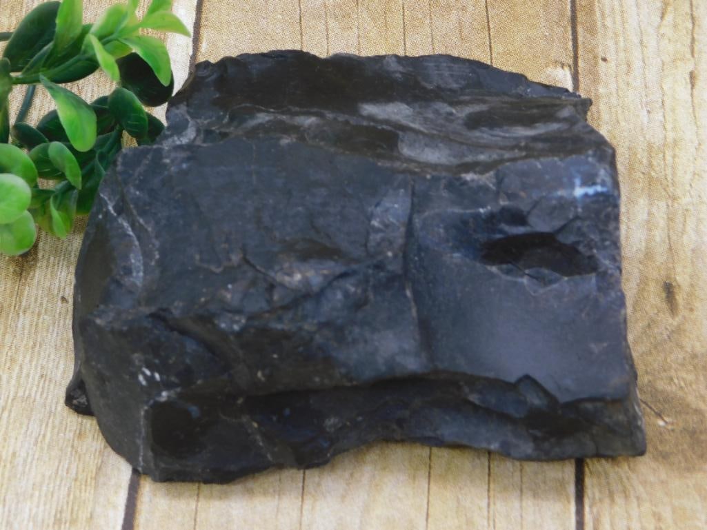 OBSIDIAN ROCK STONE LAPIDARY SPECIMEN: OBSIDIAN ROCK STONE LAPIDARY SPECIMEN - Part of our Discover Golden Attic, Crystals and Gems auction at HATMAN'S Auctions! Please see photos for measurements and condition. YES, we have in-house shipp