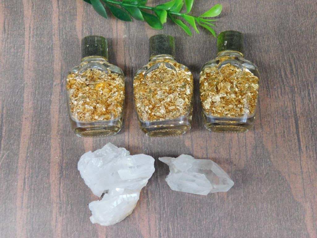 MIXED LOT ROCK STONE LAPIDARY SPECIMEN: MIXED LOT ROCK STONE LAPIDARY SPECIMEN - Part of our Discover Golden Attic, Crystals and Gems auction at HATMAN'S Auctions! Please see photos for measurements and condition. YES, we have in-house