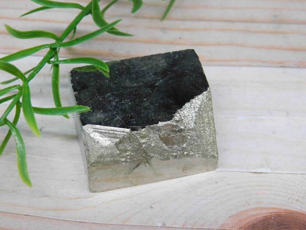 NATURAL FORMATION SPANISH PYRITE ROCK STONE LAPIDARY SPECIMEN: NATURAL FORMATION SPANISH PYRITE ROCK STONE LAPIDARY SPECIMEN - Part of our Discover Golden Attic, Crystals and Gems auction at HATMAN'S Auctions! Please see photos for measurements and condition.