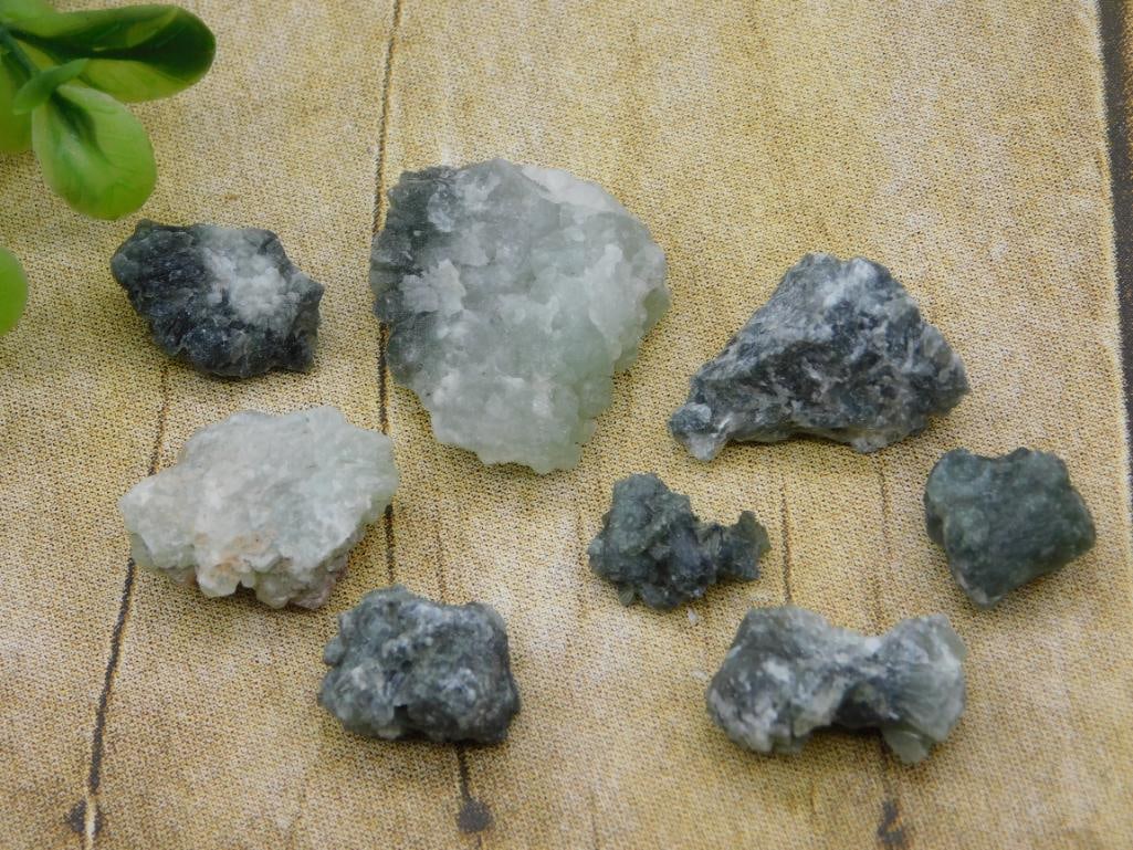 PREHNITE ROCK STONE LAPIDARY SPECIMEN: PREHNITE ROCK STONE LAPIDARY SPECIMEN - Part of our Discover Golden Attic, Crystals and Gems auction at HATMAN'S Auctions! Please see photos for measurements and condition. YES, we have in-house