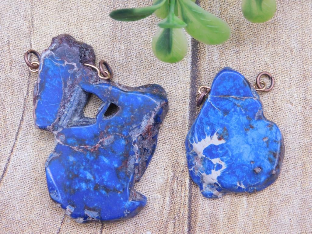 IMPRESSION JASPER PENDANTS ROCK STONE LAPIDARY SPECIMEN: IMPRESSION JASPER PENDANTS ROCK STONE LAPIDARY SPECIMEN - Part of our Discover Golden Attic, Crystals and Gems auction at HATMAN'S Auctions! Please see photos for measurements and condition. YES, we h