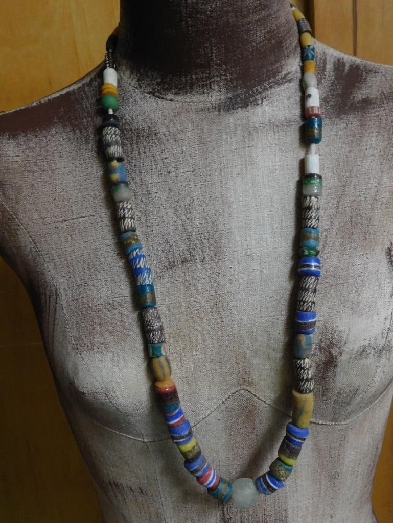 AFRICAN TRADE BEADS ROCK STONE LAPIDARY SPECIMEN: AFRICAN TRADE BEADS ROCK STONE LAPIDARY SPECIMEN - Part of our Discover Golden Attic, Crystals and Gems auction at HATMAN'S Auctions! Please see photos for measurements and condition. YES, we have in-