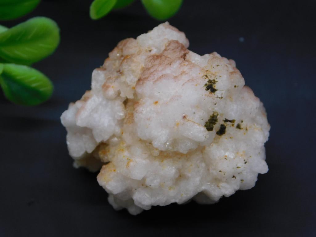ROCK STONE LAPIDARY SPECIMEN: ROCK STONE LAPIDARY SPECIMEN - Part of our Discover Golden Attic, Crystals and Gems auction at HATMAN'S Auctions! Please see photos for measurements and condition. YES, we have in-house shipping! We