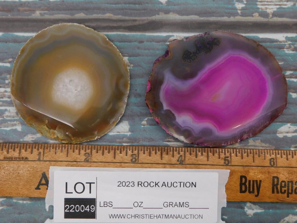 AGATE SLICES ROCK STONE LAPIDARY SPECIMEN: AGATE SLICES ROCK STONE LAPIDARY SPECIMEN - Part of our Discover Golden Attic, Crystals and Gems auction at HATMAN'S Auctions! Please see photos for measurements and condition. YES, we have in-house s