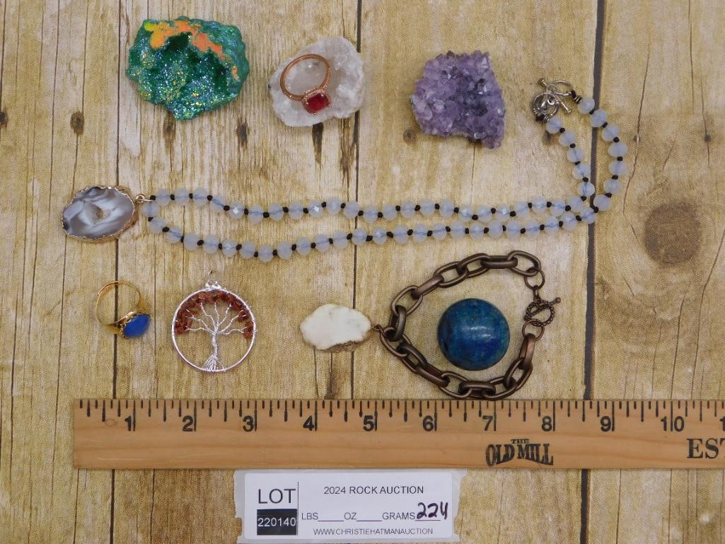 MIXED JEWELRY LOT ROCK STONE LAPIDARY SPECIMEN: MIXED JEWELRY LOT ROCK STONE LAPIDARY SPECIMEN - Part of our Discover Golden Attic, Crystals and Gems auction at HATMAN'S Auctions! Please see photos for measurements and condition. YES, we have