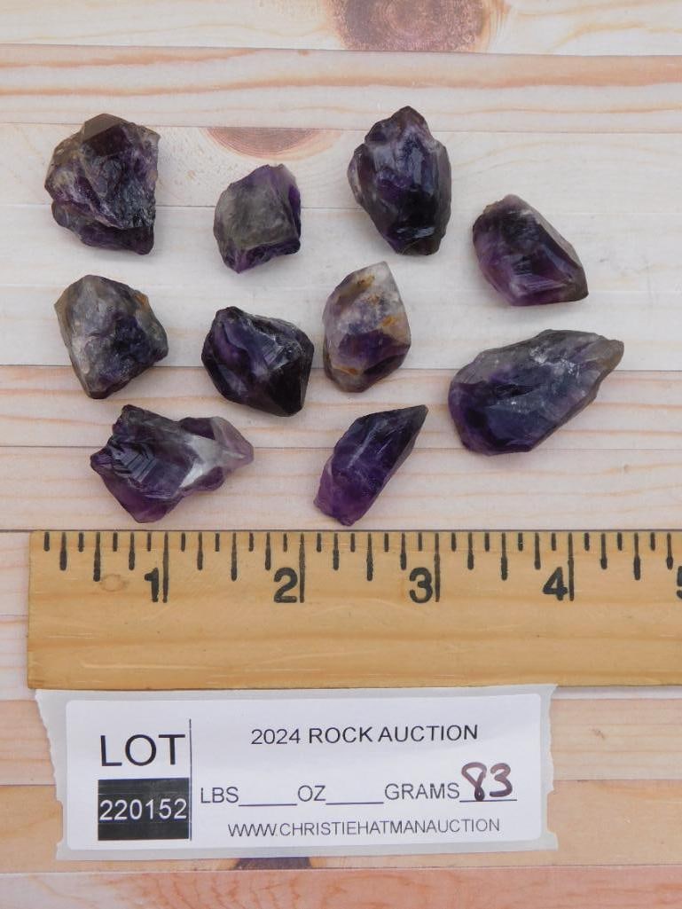 AMETHYST ROCK STONE LAPIDARY SPECIMEN: AMETHYST ROCK STONE LAPIDARY SPECIMEN - Part of our Discover Golden Attic, Crystals and Gems auction at HATMAN'S Auctions! Please see photos for measurements and condition. YES, we have in-house shipp