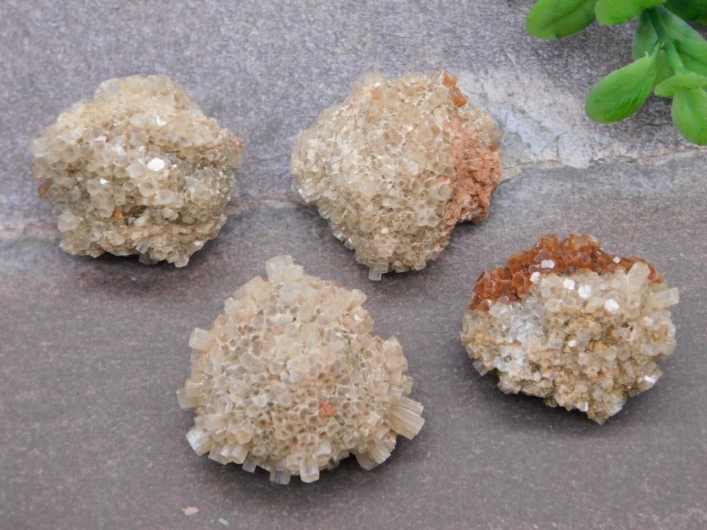 ARAGONITE ROCK STONE LAPIDARY SPECIMEN: ARAGONITE ROCK STONE LAPIDARY SPECIMEN - Part of our Discover Golden Attic, Crystals and Gems auction at HATMAN'S Auctions! Please see photos for measurements and condition. YES, we have in-house
