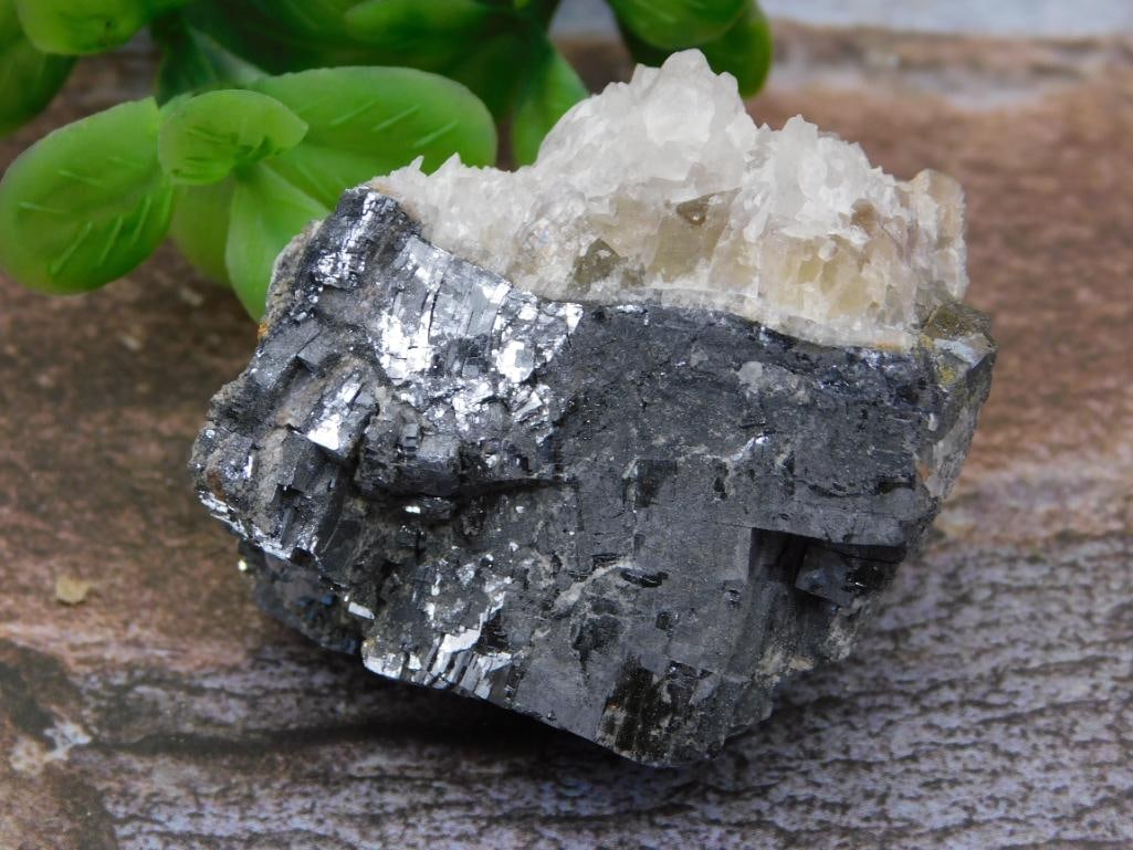 GALENA ROCK STONE LAPIDARY SPECIMEN: GALENA ROCK STONE LAPIDARY SPECIMEN - Part of our Discover Golden Attic, Crystals and Gems auction at HATMAN'S Auctions! Please see photos for measurements and condition. YES, we have in-house