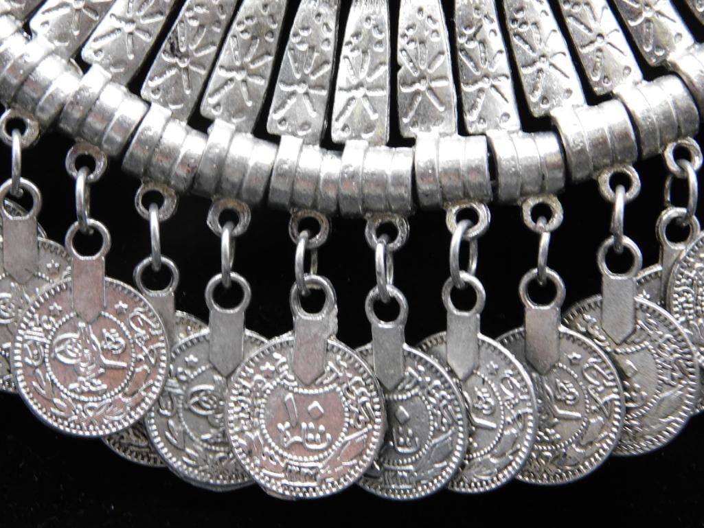 COIN AND PLANK NECKLACE - 2