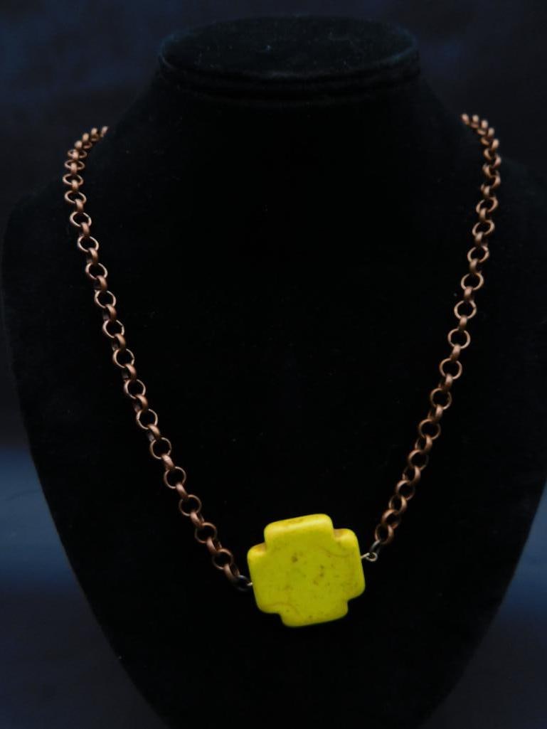 GENUINE STONE PENDANT ON CHAIN NECKLACE ROCK STONE LAPIDARY SPECIMEN: GENUINE STONE PENDANT ON CHAIN NECKLACE ROCK STONE LAPIDARY SPECIMEN - Part of our Discover Midnight Market, Crystals and Gems auction at HATMAN'S Auctions! Please see photos for measurements and