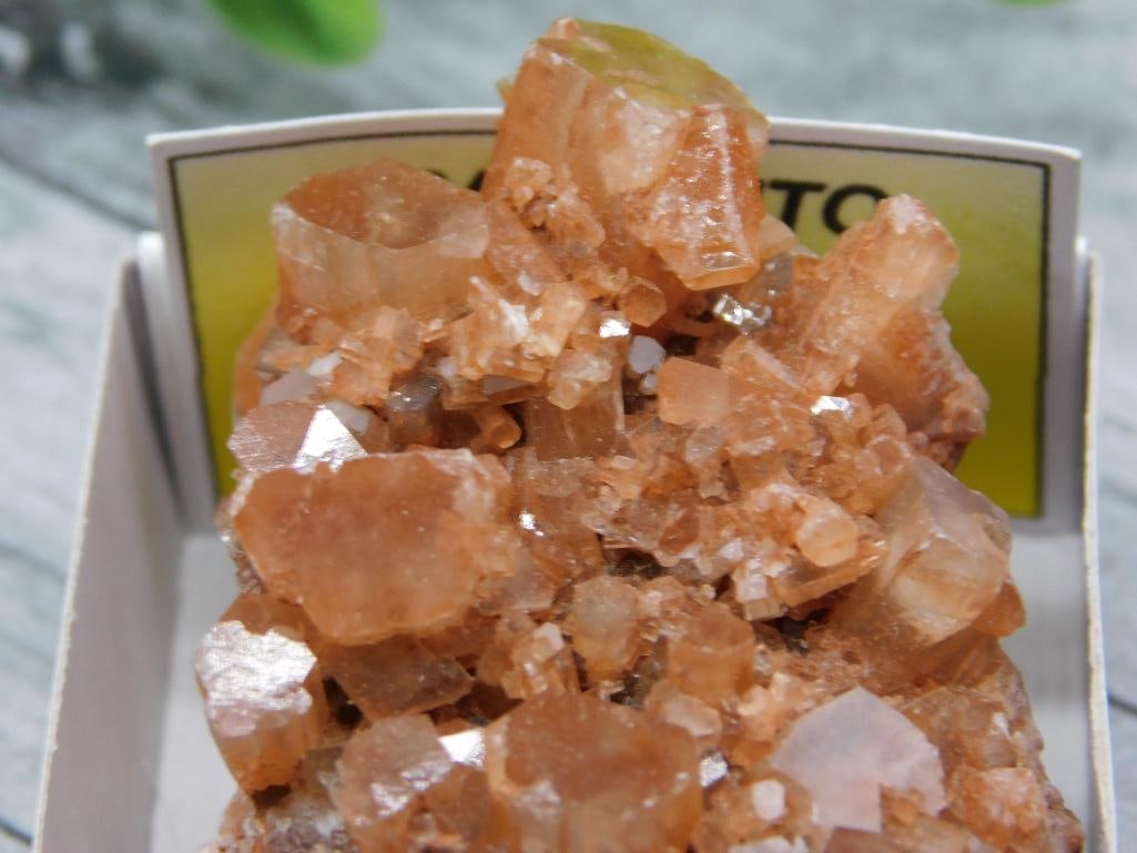 ARAGONITE ROCK STONE LAPIDARY SPECIMEN - 2