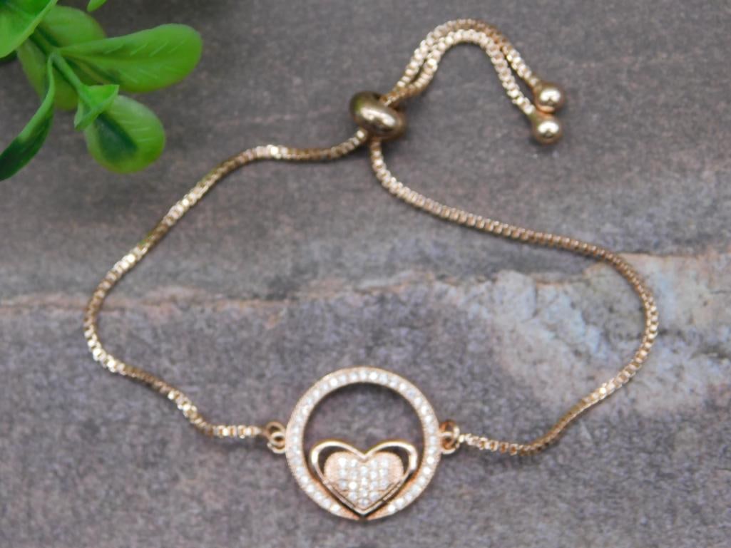 ADJUSTABLE BRACELET: ADJUSTABLE BRACELET - Part of our Discover Midnight Market, Crystals and Gems auction at HATMAN'S Auctions! Please see photos for measurements and condition. YES, we have in-house shipping! We have