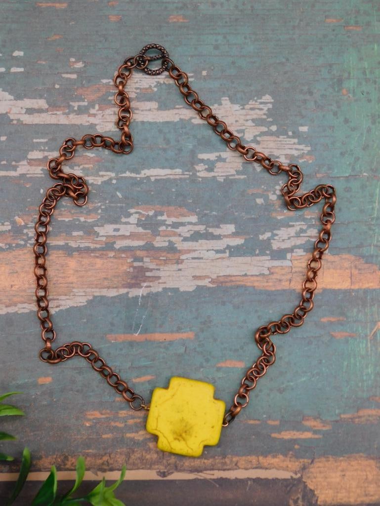GENUINE STONE PENDANT ON CHAIN NECKLACE ROCK STONE LAPIDARY SPECIMEN: GENUINE STONE PENDANT ON CHAIN NECKLACE ROCK STONE LAPIDARY SPECIMEN - Part of our Discover Midnight Market, Crystals and Gems auction at HATMAN'S Auctions! Please see photos for measurements and