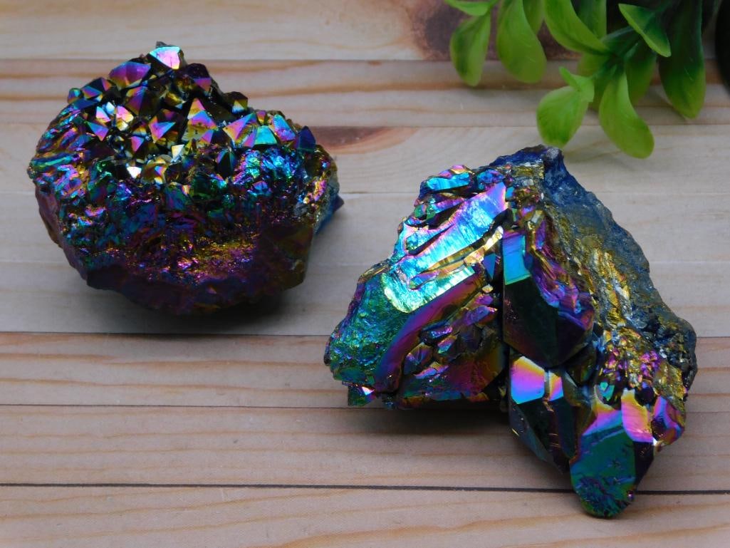 TITANIUM AMETHYST ROCK STONE LAPIDARY SPECIMEN: TITANIUM AMETHYST ROCK STONE LAPIDARY SPECIMEN - Part of our Discover Midnight Market, Crystals and Gems auction at HATMAN'S Auctions! Please see photos for measurements and condition. YES, we have
