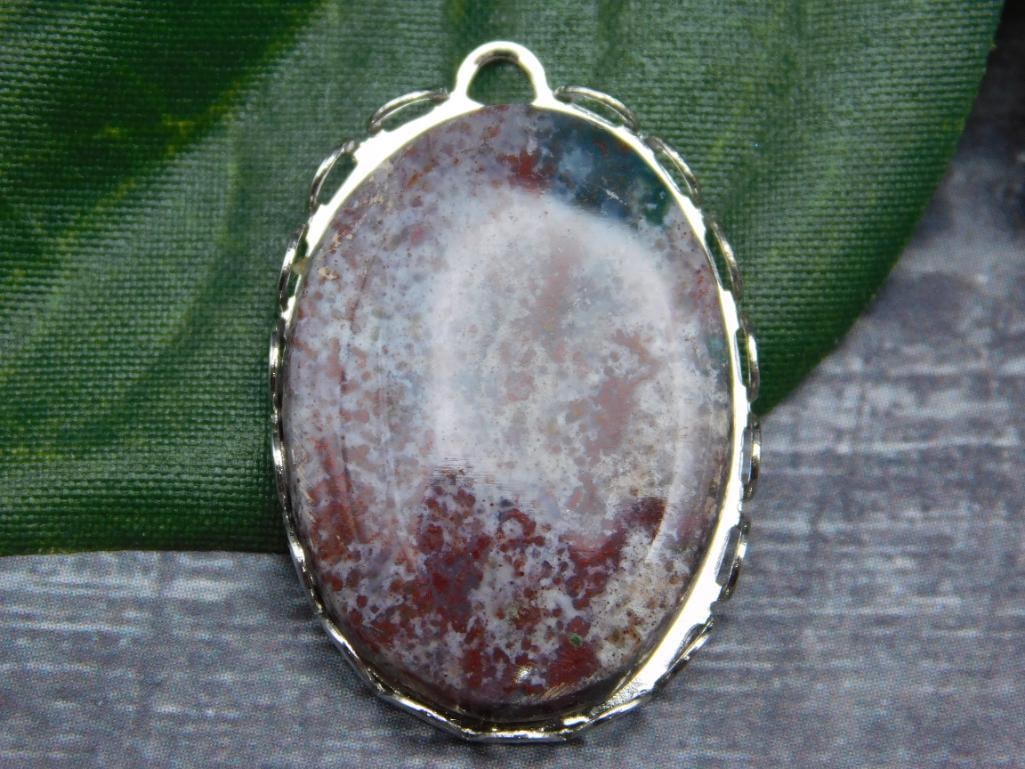 SPECIAL JEWELRY SALE! SEE PHOTOS FOR DETAILS: SPECIAL JEWELRY SALE! SEE PHOTOS FOR DETAILS - Part of our Discover Midnight Market, Crystals and Gems auction at HATMAN'S Auctions! Please see photos for measurements and condition. YES, we have in-h