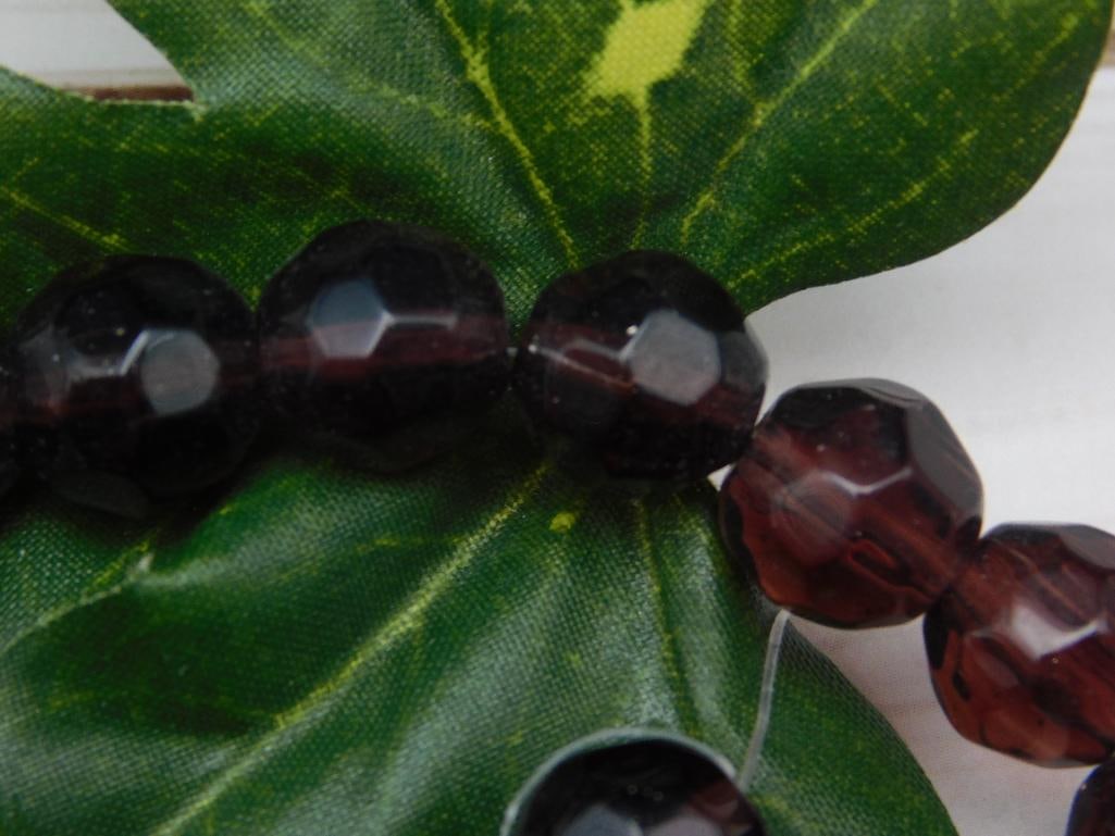 BEADS: BEADS - Part of our Discover Midnight Market, Crystals and Gems auction at HATMAN'S Auctions! Please see photos for measurements and condition. YES, we have in-house shipping! We have MANY REPEAT CUST