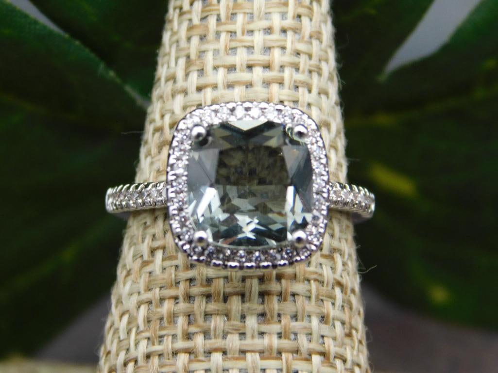 GENUINE STONE RING SIZE 6: GENUINE STONE RING SIZE 6 - Part of our Discover Midnight Market, Crystals and Gems auction at HATMAN'S Auctions! Please see photos for measurements and condition. YES, we have in-house shipping! We