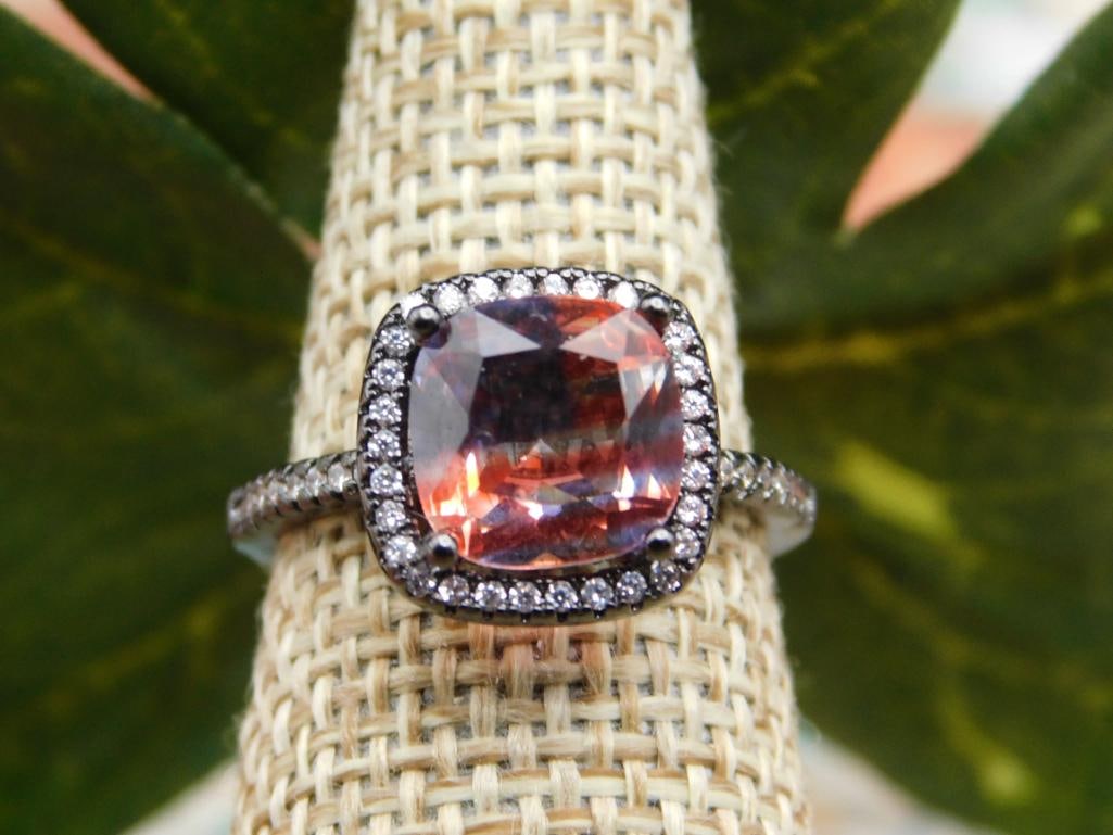 GENUINE STONE RING SIZE 6: GENUINE STONE RING SIZE 6 - Part of our Discover Midnight Market, Crystals and Gems auction at HATMAN'S Auctions! Please see photos for measurements and condition. YES, we have in-house shipping! We h