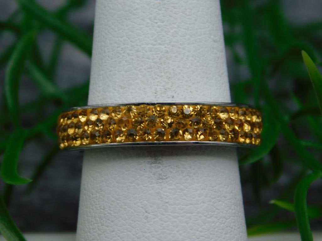 GENUINE STONE RING SIZE 8: GENUINE STONE RING SIZE 8 - Part of our Discover Midnight Market, Crystals and Gems auction at HATMAN'S Auctions! Please see photos for measurements and condition. YES, we have in-house shipping! We h
