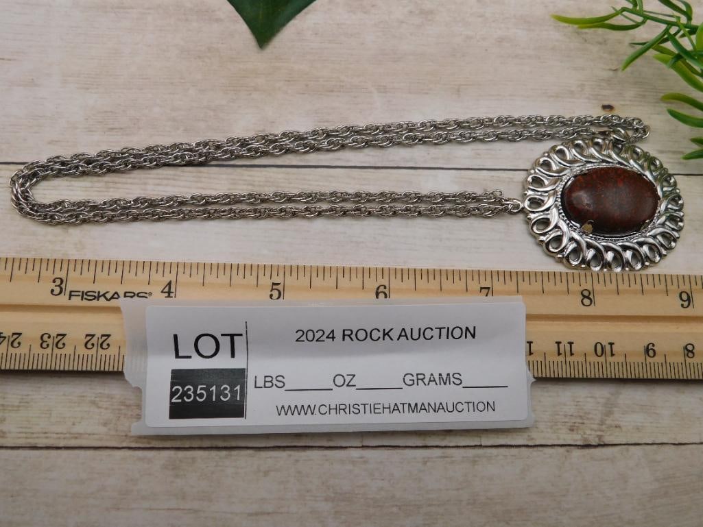 SPECIAL JEWELRY SALE! SEE PHOTOS FOR DETAILS: SPECIAL JEWELRY SALE! SEE PHOTOS FOR DETAILS - Part of our Discover Silver Lining, Crystals and Gems auction at HATMAN'S Auctions! Please see photos for measurements and condition. YES, we have in-hou