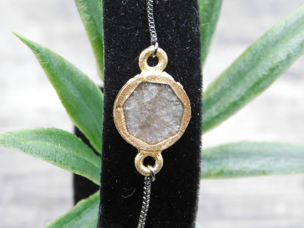 SPECIAL JEWELRY SALE! SEE PHOTOS FOR DETAILS: SPECIAL JEWELRY SALE! SEE PHOTOS FOR DETAILS - Part of our Discover Silver Lining, Crystals and Gems auction at HATMAN'S Auctions! Please see photos for measurements and condition. YES, we have in-hou
