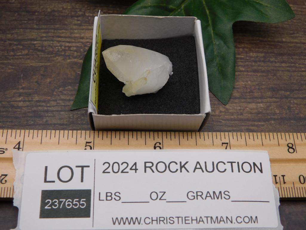 QUARTZ ROCK STONE LAPIDARY SPECIMEN - 2
