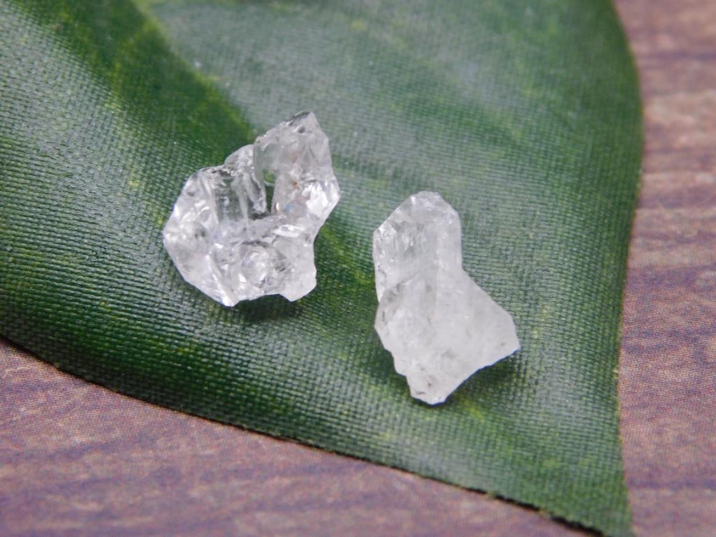 HERKIMER DIAMOND ROCK STONE LAPIDARY SPECIMEN: HERKIMER DIAMOND ROCK STONE LAPIDARY SPECIMEN