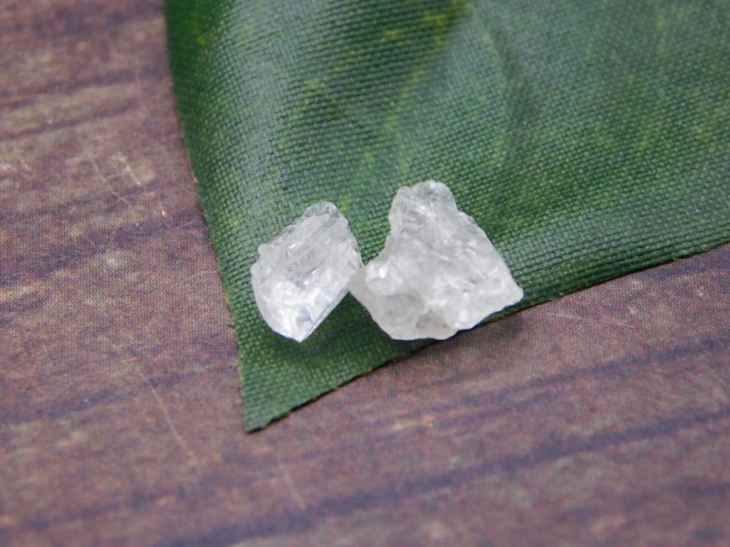 HERKIMER DIAMOND ROCK STONE LAPIDARY SPECIMEN: HERKIMER DIAMOND ROCK STONE LAPIDARY SPECIMEN