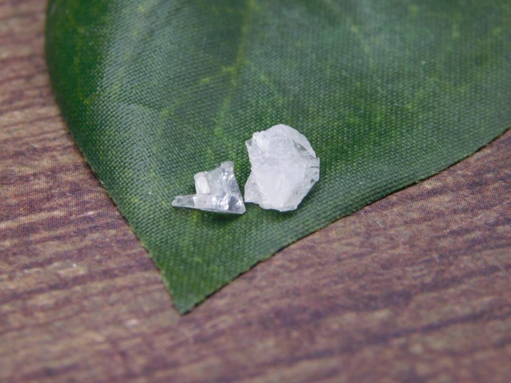 HERKIMER DIAMOND ROCK STONE LAPIDARY SPECIMEN: HERKIMER DIAMOND ROCK STONE LAPIDARY SPECIMEN