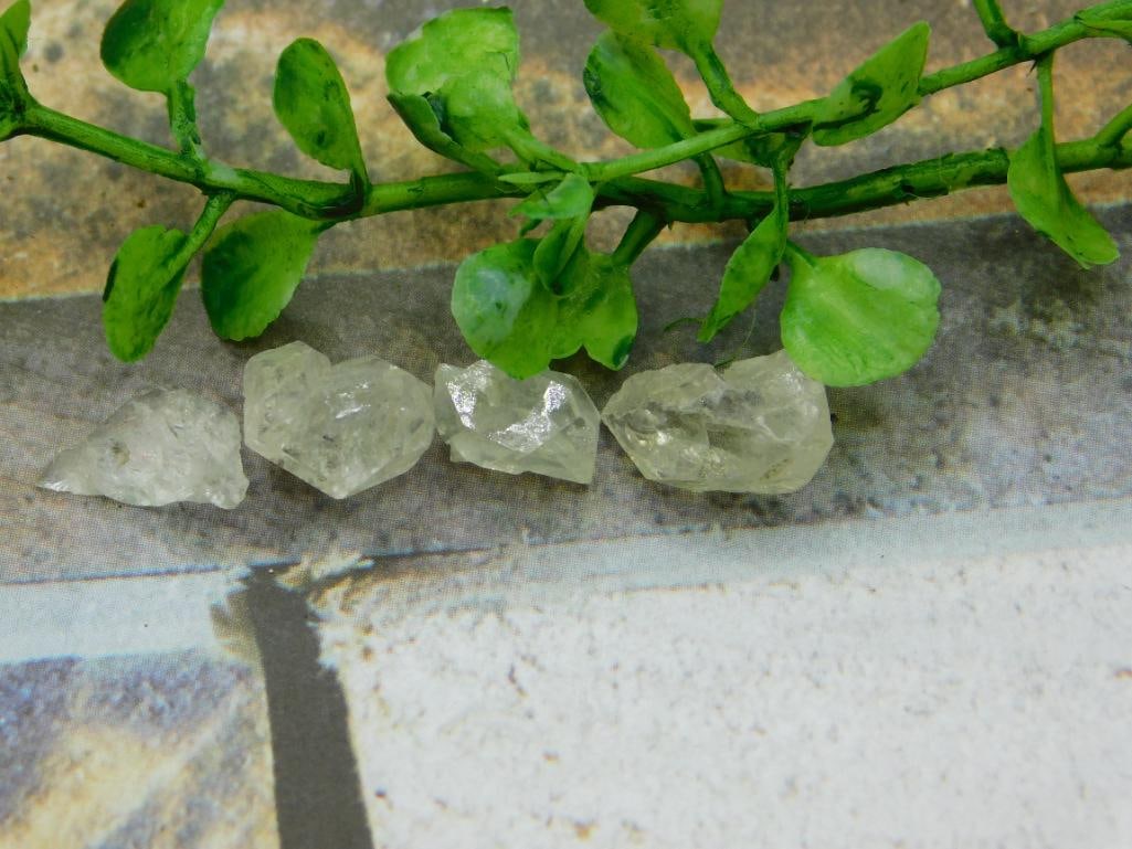 HERKIMER DIAMOND ROCK STONE LAPIDARY SPECIMEN: HERKIMER DIAMOND ROCK STONE LAPIDARY SPECIMEN