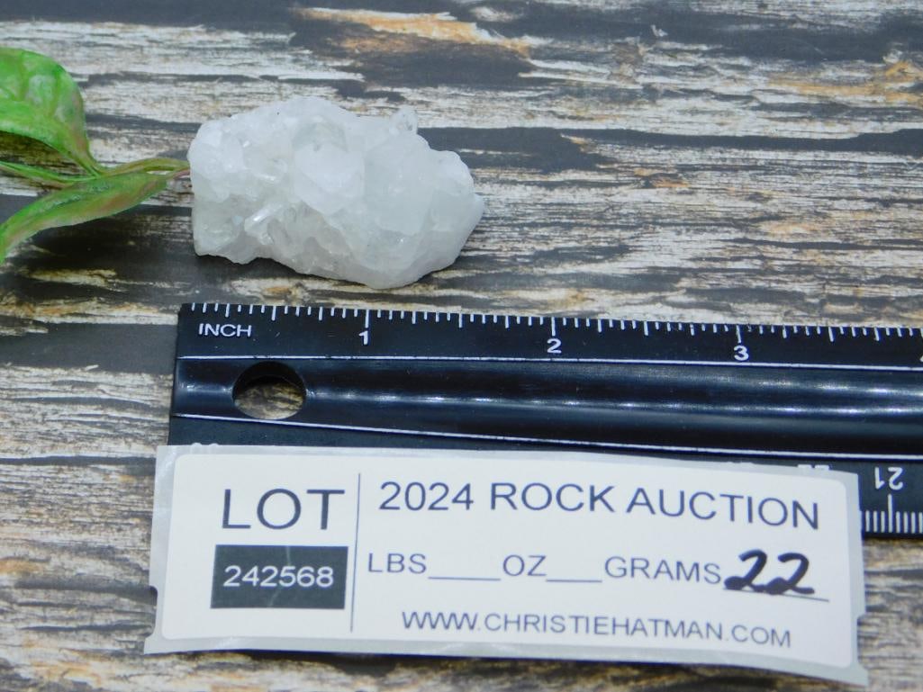 QUARTZ ROCK STONE LAPIDARY SPECIMEN - 2