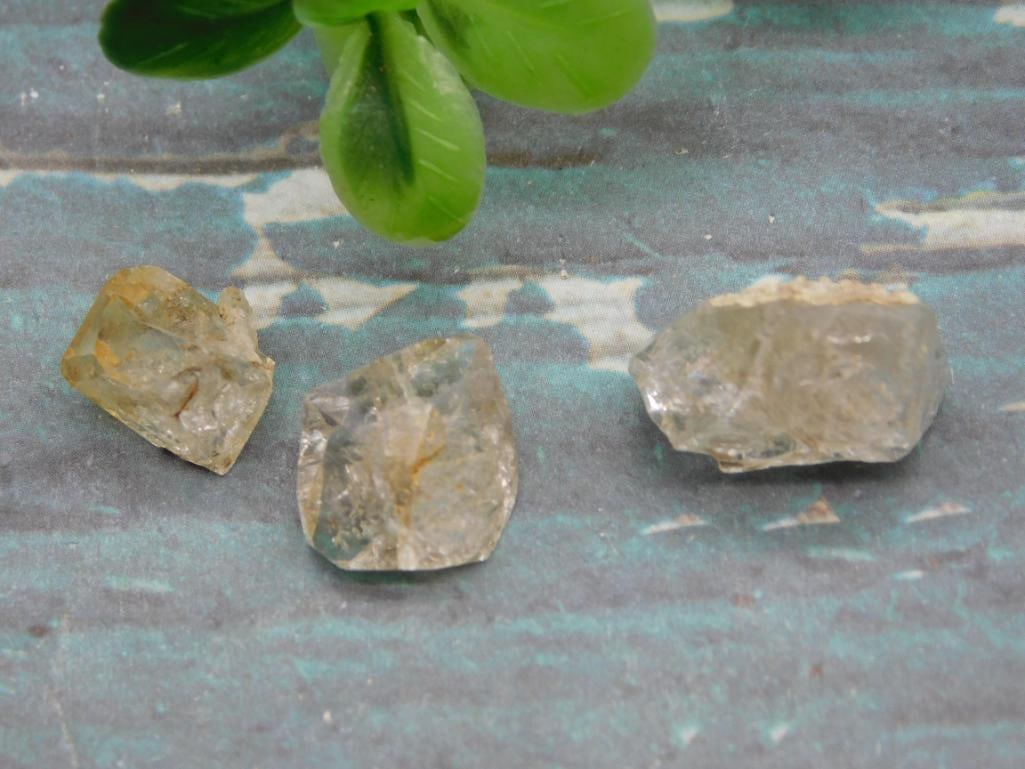 HERKIMER DIAMONDS ROCK STONE LAPIDARY SPECIMEN (1 of 2)