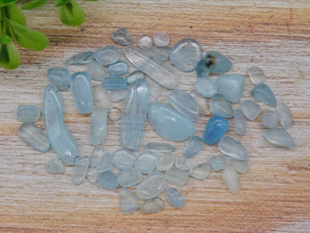 AQUAMARINE ROCK STONE LAPIDARY SPECIMEN: AQUAMARINE ROCK STONE LAPIDARY SPECIMEN