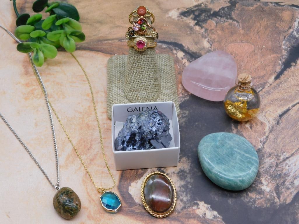 MIXED JEWELRY LOT ROCK STONE LAPIDARY SPECIMEN: MIXED JEWELRY LOT ROCK STONE LAPIDARY SPECIMEN