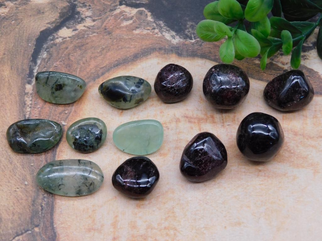 MIXED LOT ROCK STONE LAPIDARY SPECIMEN (1 of 2)