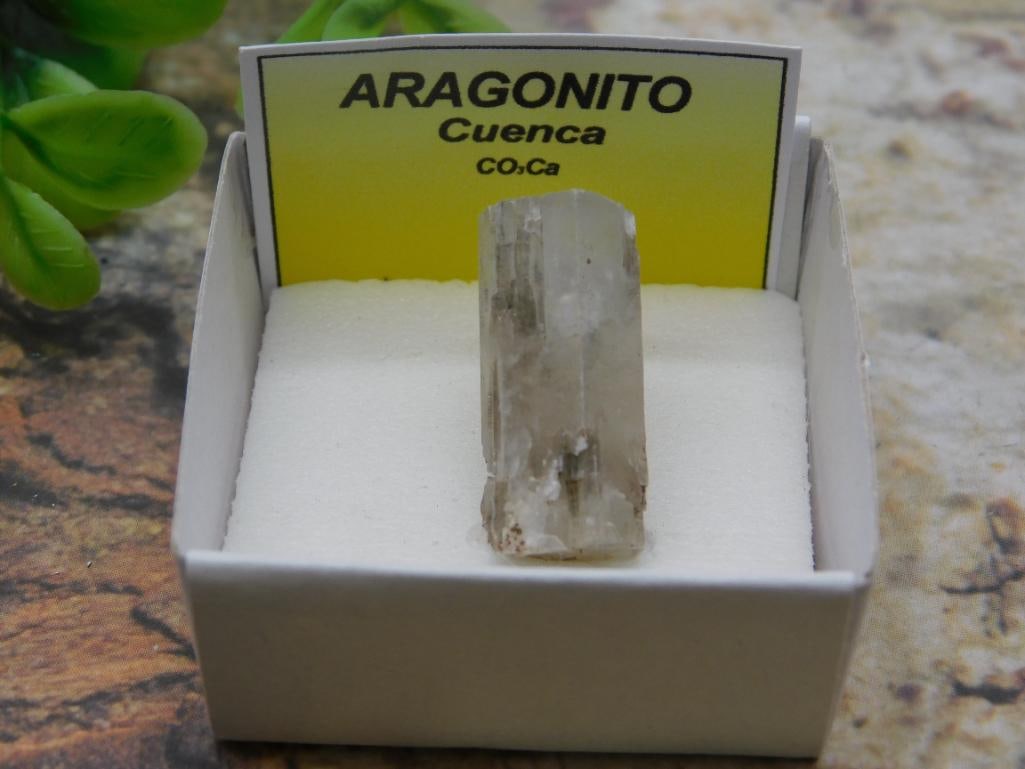 ARAGONITE ROCK STONE LAPIDARY SPECIMEN (1 of 2)