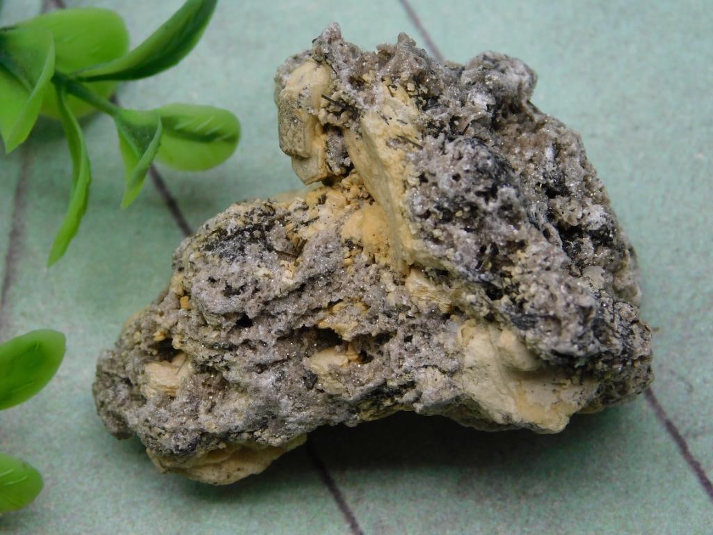 PANASQUIERA MINE PORTUGAL ROCK STONE LAPIDARY SPECIMEN: PANASQUIERA MINE PORTUGAL ROCK STONE LAPIDARY SPECIMEN