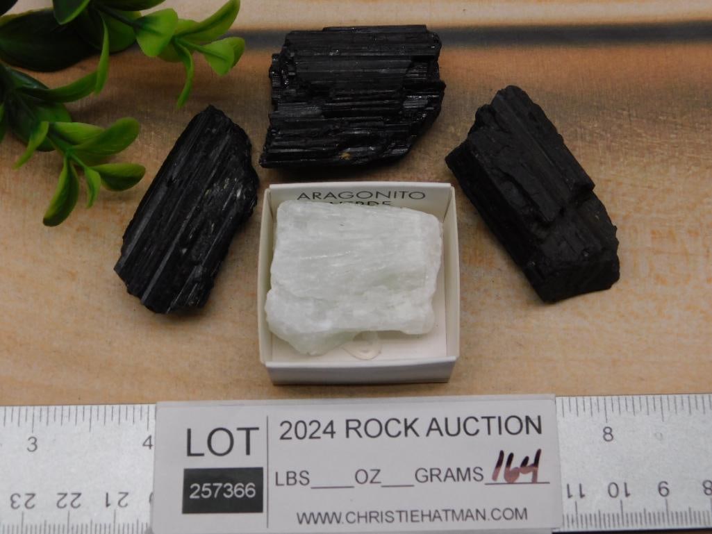 MIXED LOT ROCK STONE LAPIDARY SPECIMEN: MIXED LOT ROCK STONE LAPIDARY SPECIMEN